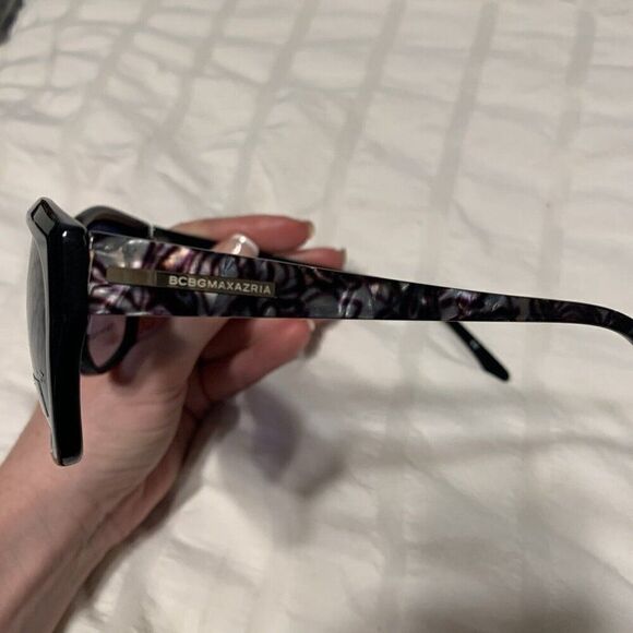 Bcbg Maxazria New Admire Black Sunglasses - Picture 3 of 4